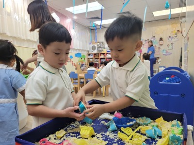 N主題「夏天來到了」
