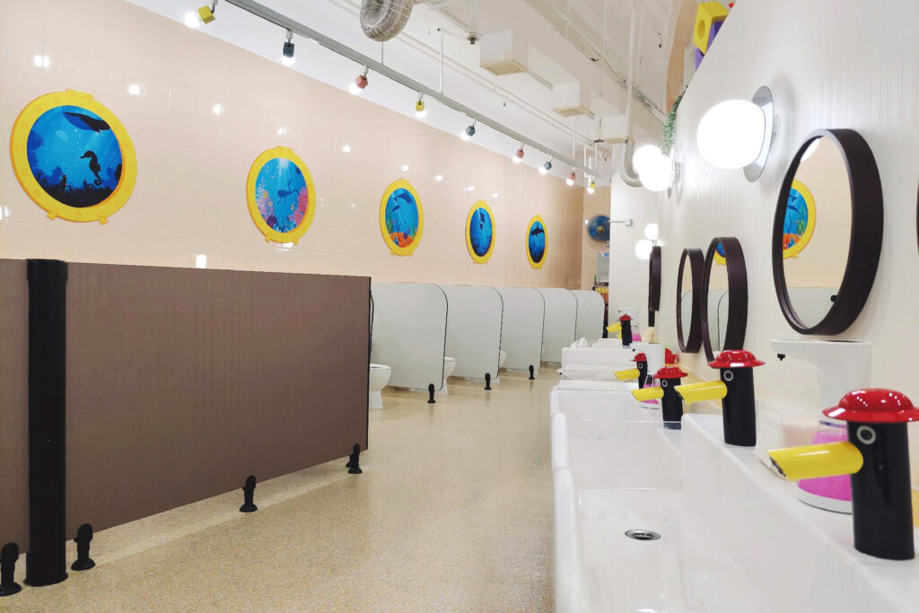 兒童洗手間 Childrens Washroom